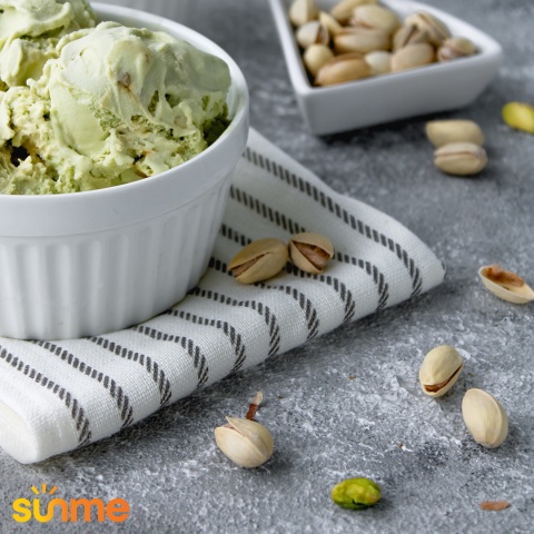Pistacje Prażone Solone w Łupinie 100 g Pistacje Prażone Solone w Łupinie 100 g