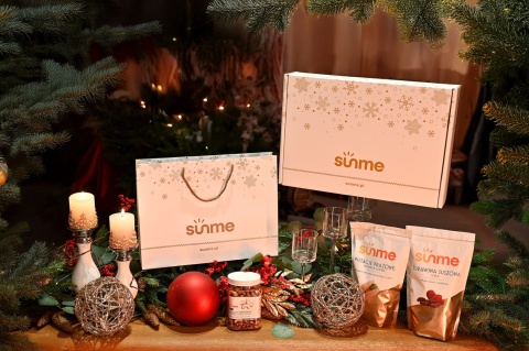 Zestaw Świąteczny Wyjątkowy Prezent Żurawina suszona, pistacje prażone, nerkowiec słoik