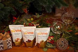 Zestaw Świąteczny Wyjątkowy Prezent Pistacje prażone solone, orzechy makadamia, żurawina suszona