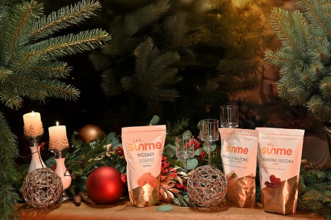 Zestaw Świąteczny Wyjątkowy Prezent Box Żurawina suszona, pistacje prażone, migdał łuskany